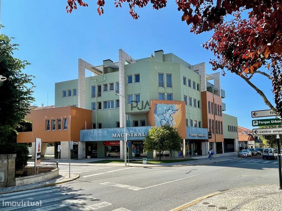 Loja para arrendar em Tondela