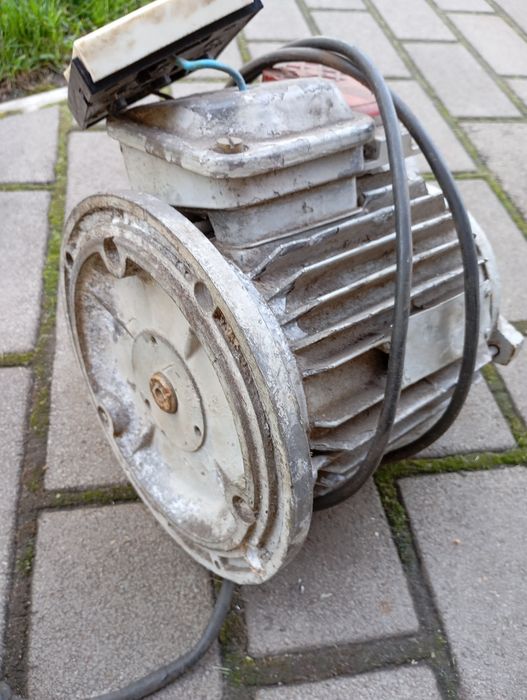 Электромотор 500w 1400 об.