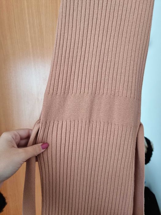 Vestido justo midi salmão Primark, tamanho 2XS - nunca usado