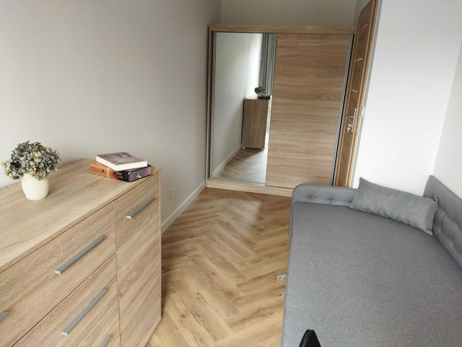 Mieszkanie na wynajem dwa osobne pokoje, 6 Sierpnia 19A - Widok 4
