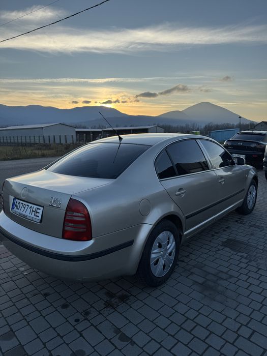 Skoda Superb 2005 Рік 1.9 Дизель 4500$ Торг/Обмін