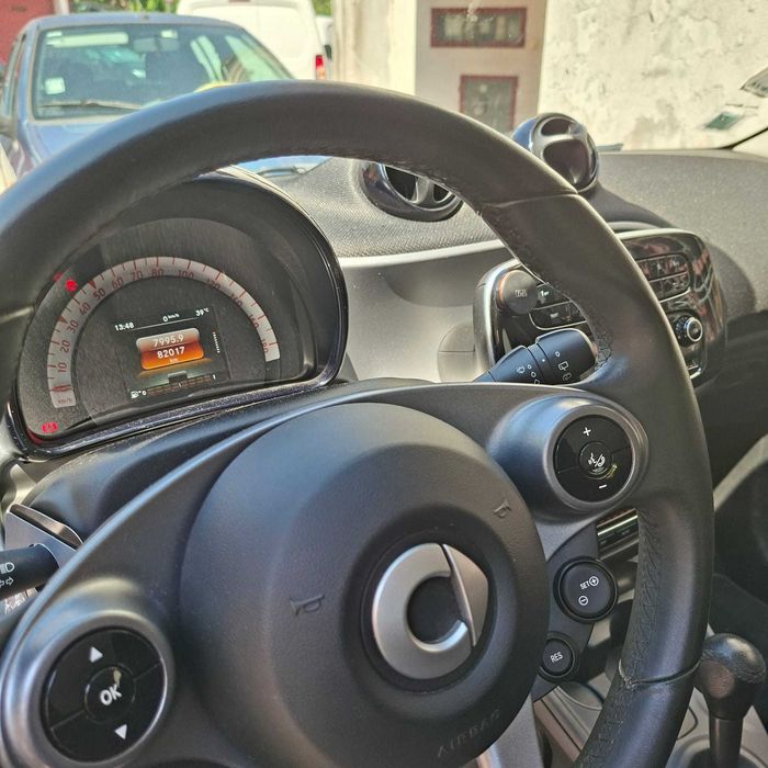 Smart forfour em bom estado