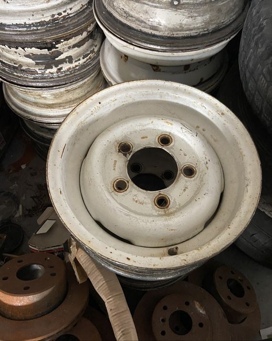 Defender jantes aço 16 polegadas