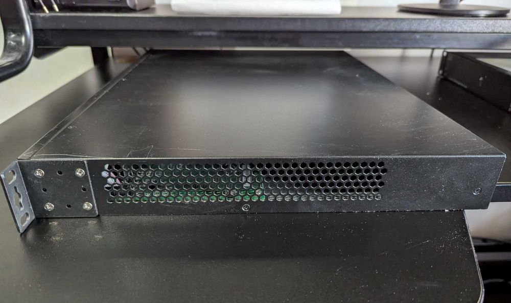 Zyxel GS2210-24HP