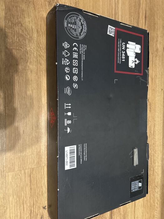 Ноутбук OMEN від HP  15-dc0017nw