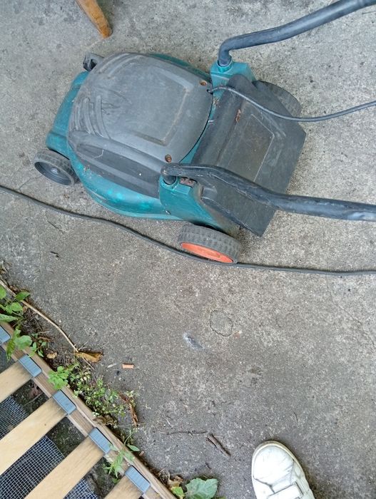 Kosiarka do trawy elektryczna