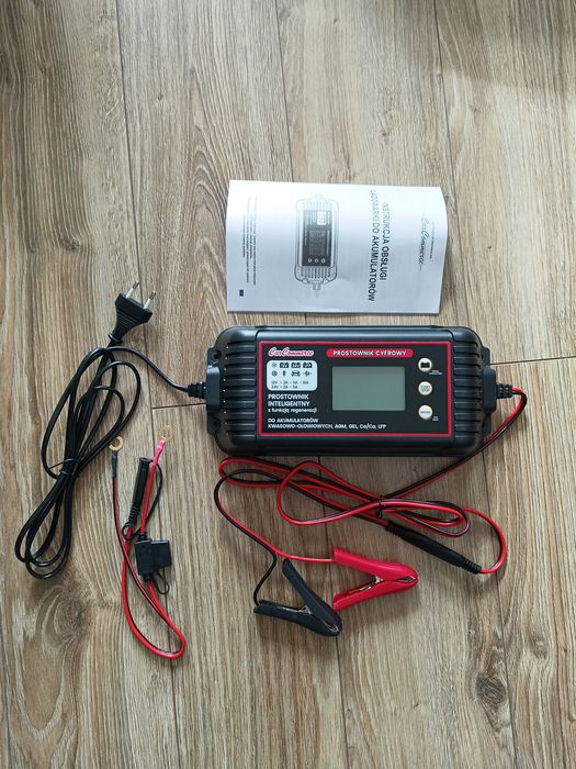 Prostownik Cyfrowy Inteligentny 12V-10A / 24V-5A - GEL  CARCOMMERCE
12
