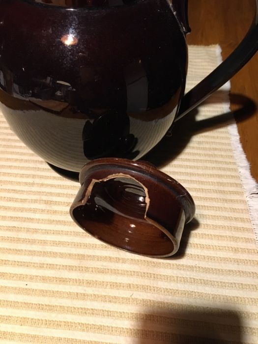 Bule de grandes dimensões