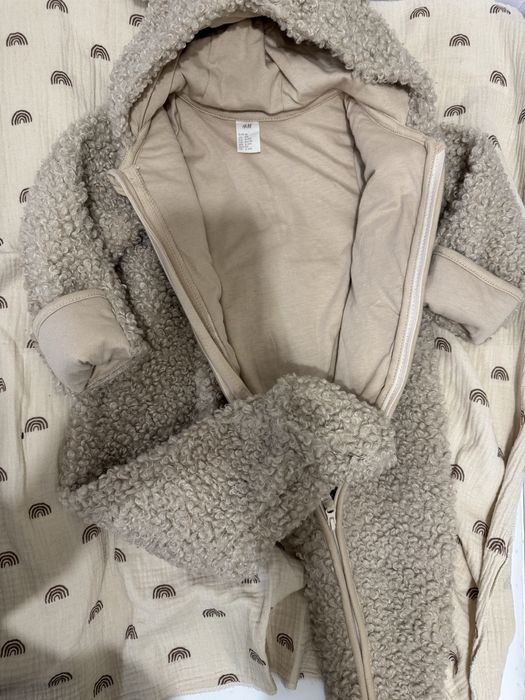 Демісезонний комбінезон H&M 68