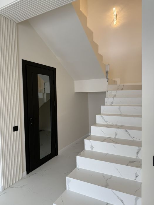 Продаж котеджу з ремонтом