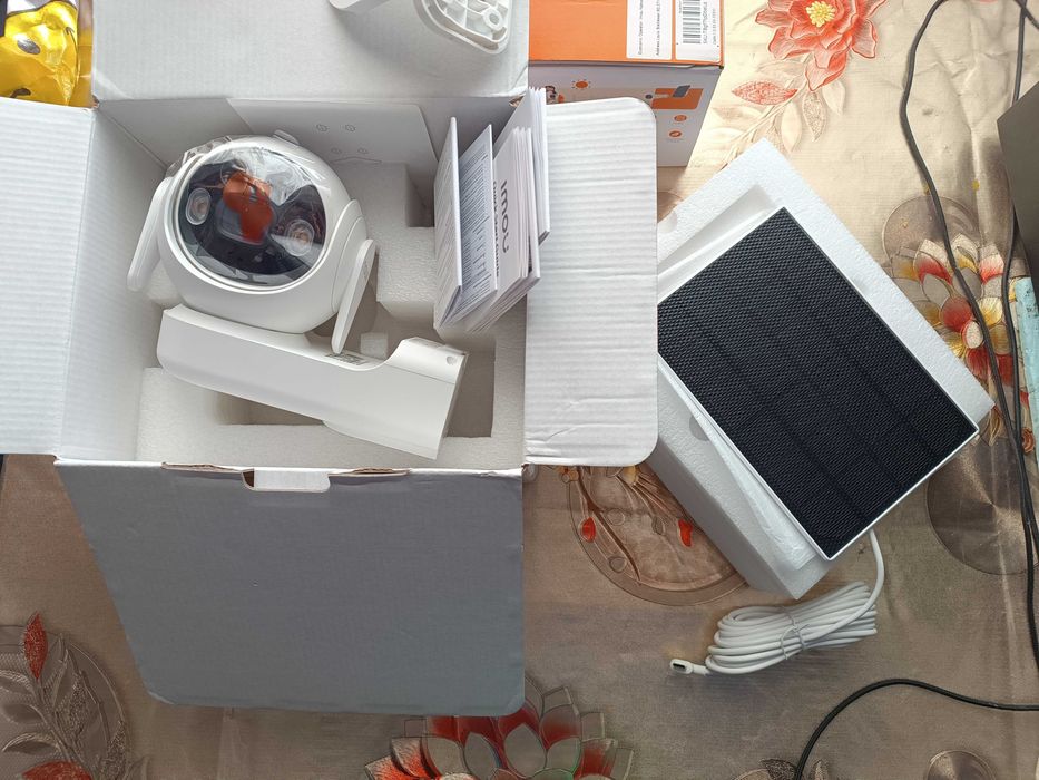 поворотна Wi-Fi IP-камера IMOU Cell PT Lite 3MP + солнечная панель