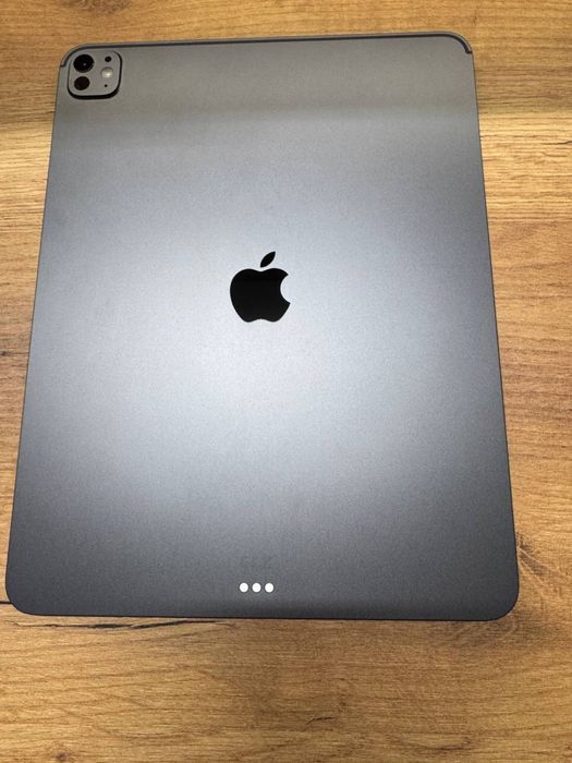 iPad Pro 13-inch (M5, 2025 року) на MDM профілі…