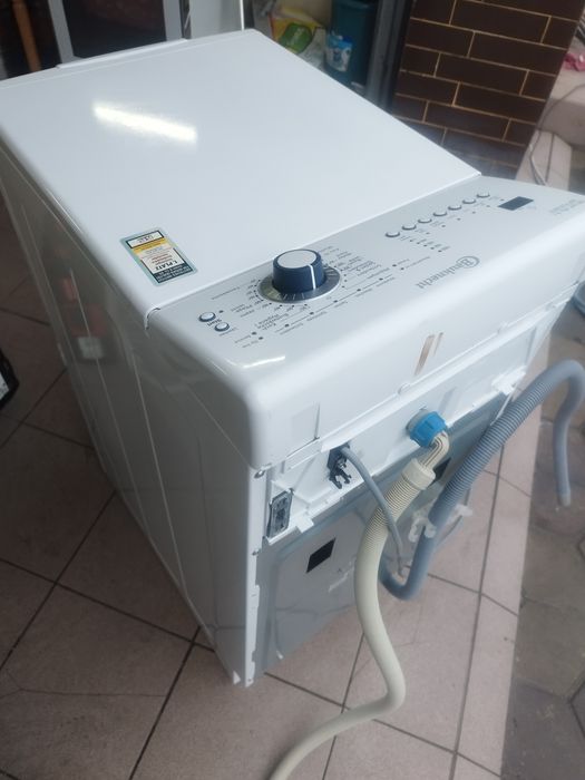 Пральна машина вертикальна я оригінал німецькана