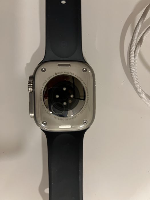Apple Watch Ultra 1