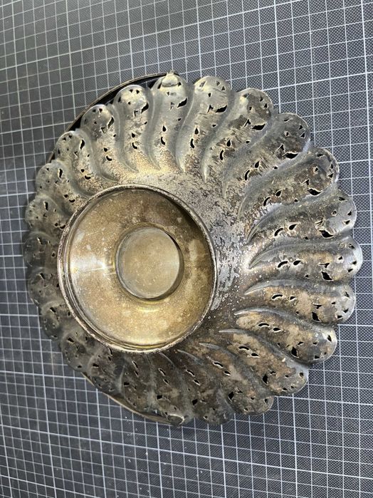Fruteira metálica com banho de prata