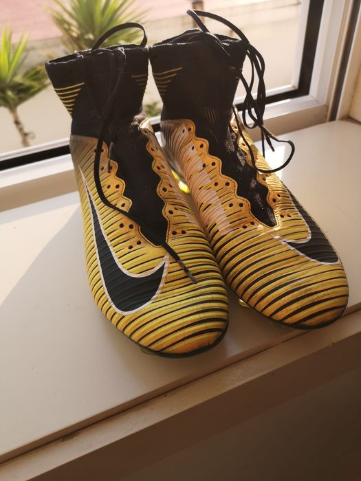 Chuteiras Nike Mercurial