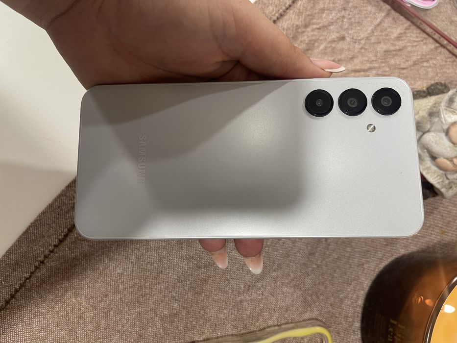 Samsung A16 cinza