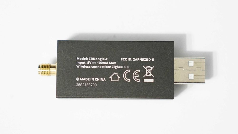 Sonoff ZBDongle Plus-E ZigBee - ptaki latają kluczem, pszczoły zygzakiem