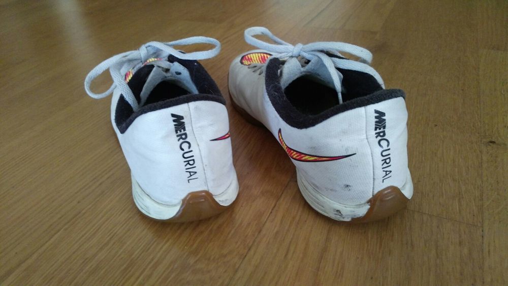 Buty piłkarskie Nike Mercurial rozmiar 37,5.