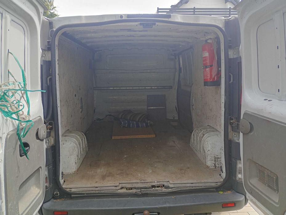 Renault Trafic 1.9 DCI Long L2H2.