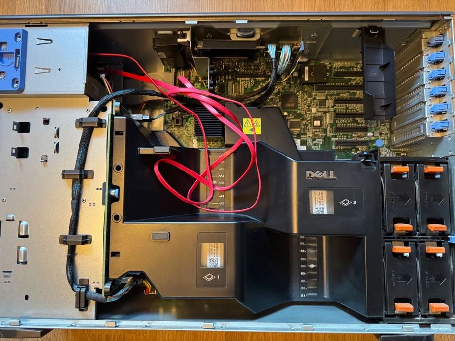 Server Dell Poweredge T710