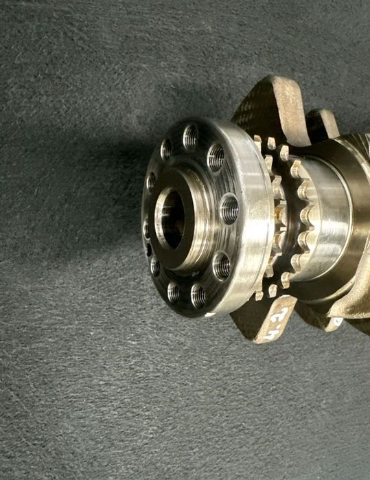 Cambota (Crankshaft) Audi A8 D3 4.2 FSI V8 BVJ 2007+ EPC