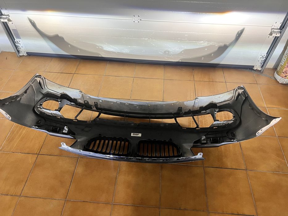 Vendo Para-Choque serie 5 original