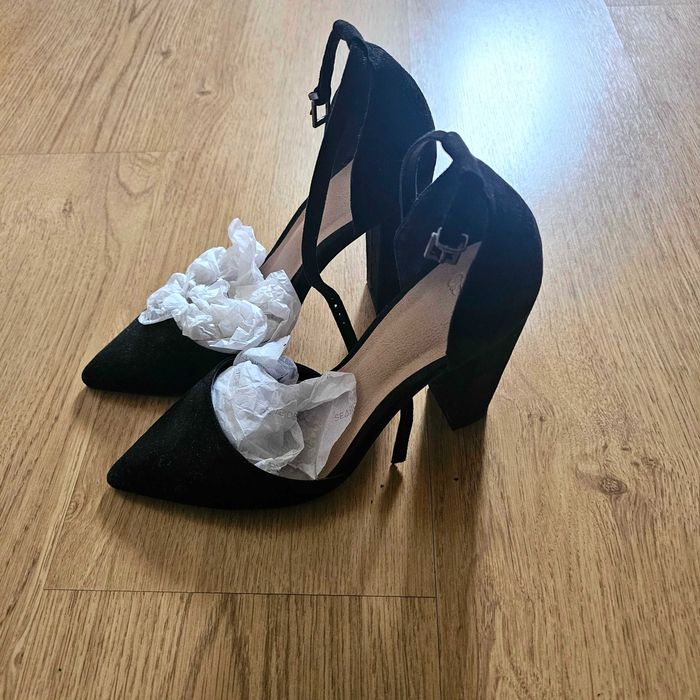 Sapatos Salto Alto Preto ASOS - Novos