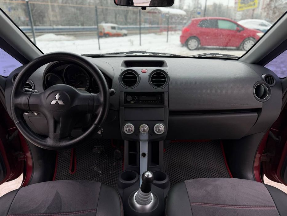 Продам mitsubishi colt