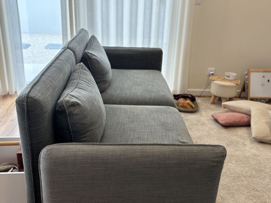 Sofa de sala cor cinza