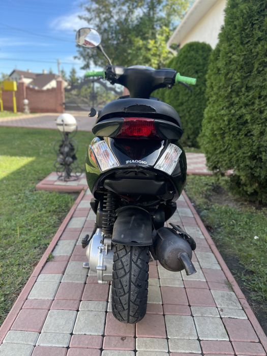 Мопед / скутер Piaggio ZIP 2T