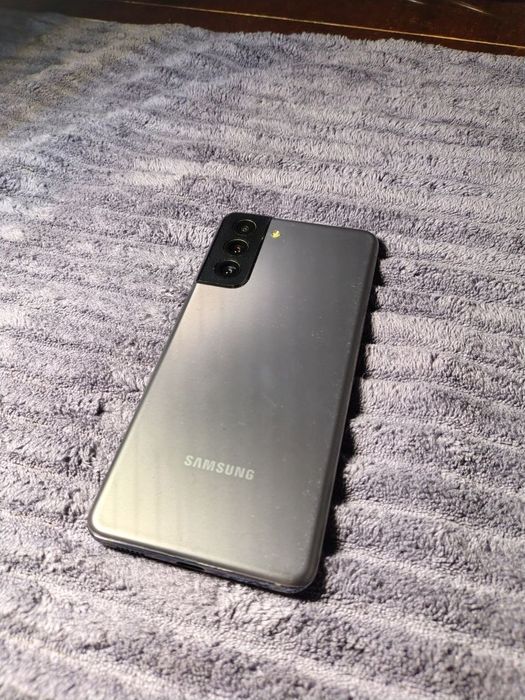 Samsung S21 8/128