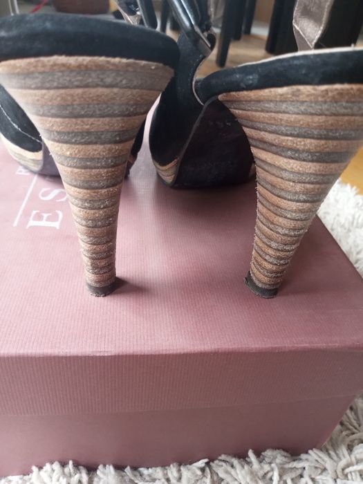 Buty rylko 36.5  zamszowe