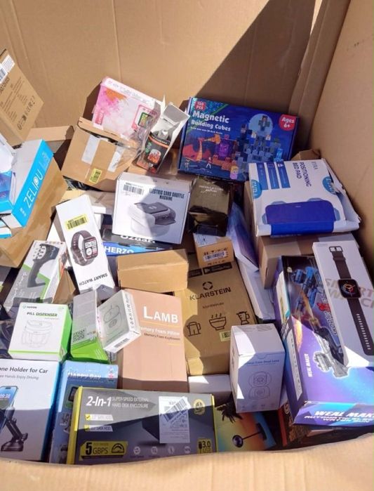 Mix elektoniki, box niespodzianka