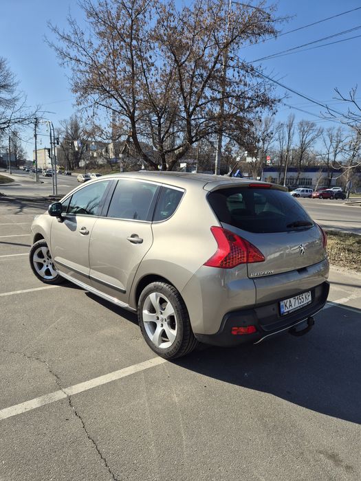 Продаю Peugeot 3008 2.0HDi, 2012  АКПП Aisin