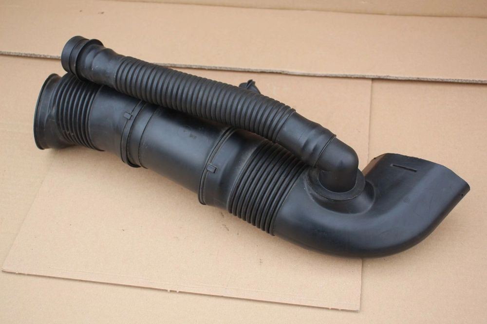 Rura kanał powietrza BMW e39 2.5TDS 2.5 TDS 525TDS 2247004