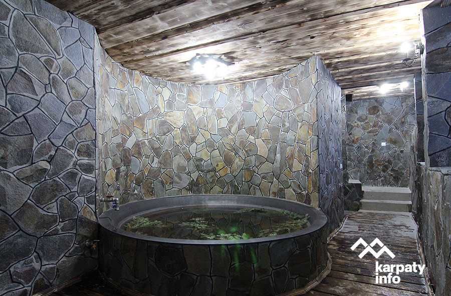 Котедж "Хата Зустріч" с.Поляниця (Буковель). Чан, Сауна.