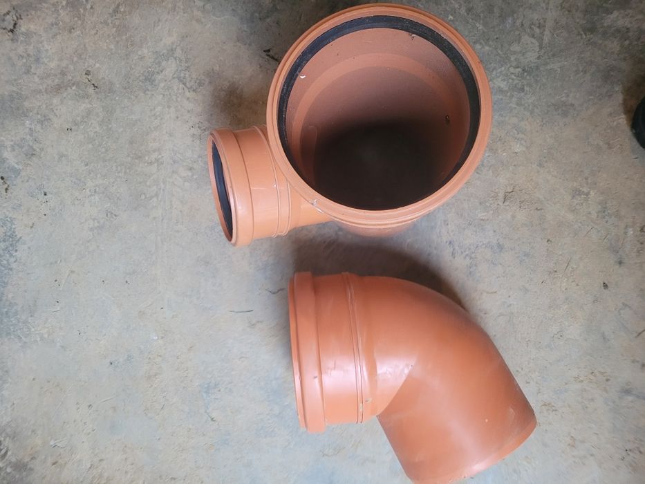 Kolanko i trójnik kanalizacji