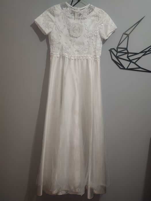 Suknia sukienka komunijna 134/140