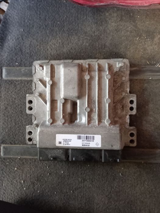 Блок управління двигуном ЕБУ A2C98149700 237106691R 237105943R RENAULT