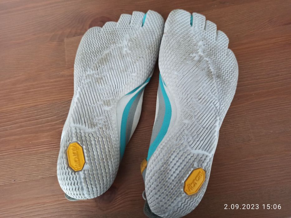 Buty z palcami vibram
