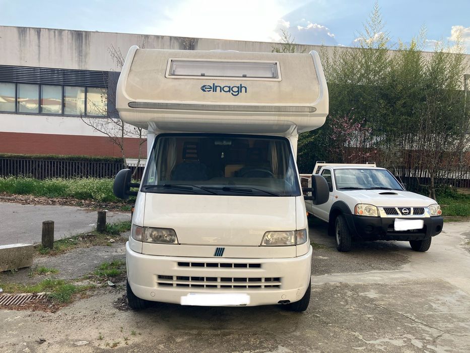 Autocaravana em excelente estado de conservação