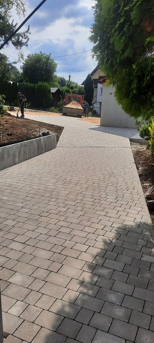 Usługi ziemne, usługi koparką, ogrodzenia,  kostka brukowa,