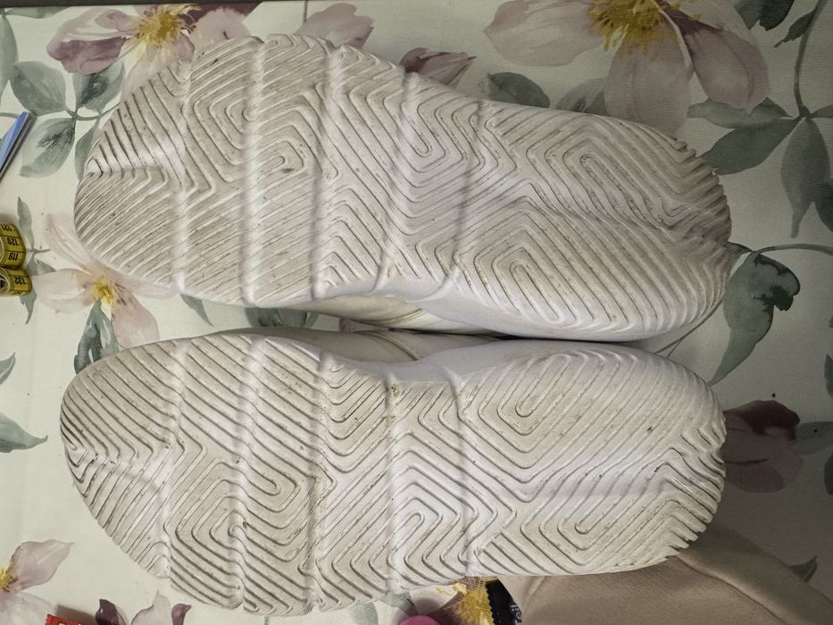 Кросівки Adidas 33 р.