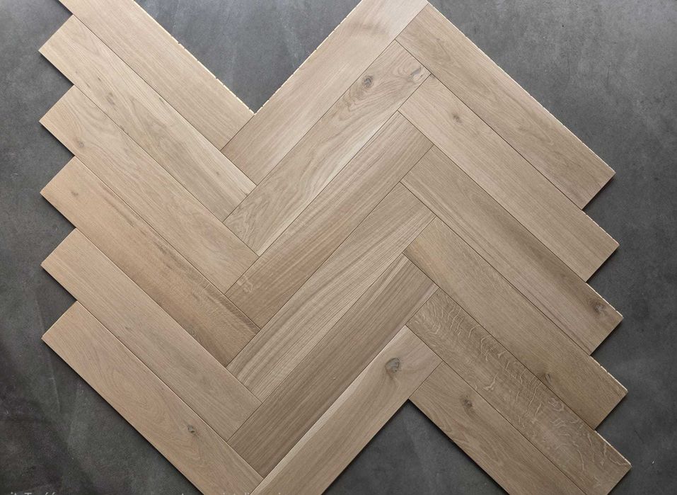Jodełka Klasyczna Dąb 11x140x700 (mm) 4faza klasa standard (41m2)