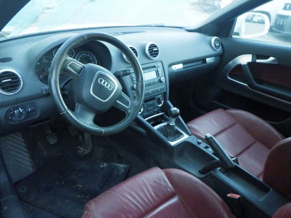 Portas Audi A3 Cabrio 8P7 1.9 tdi 105cv BLS 2008