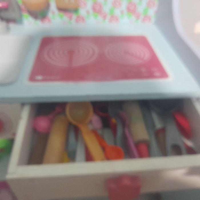 Vendo cozinha de criança com acessórios