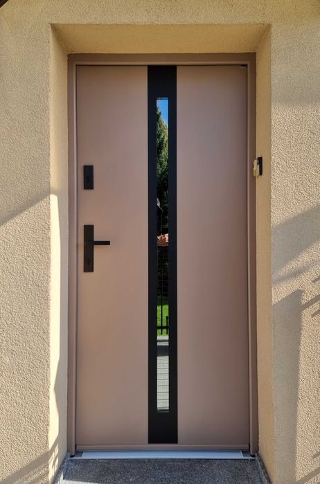 Drzwi WIKĘD OPTIMUM TERMO 76mm wzór 25 z montażem