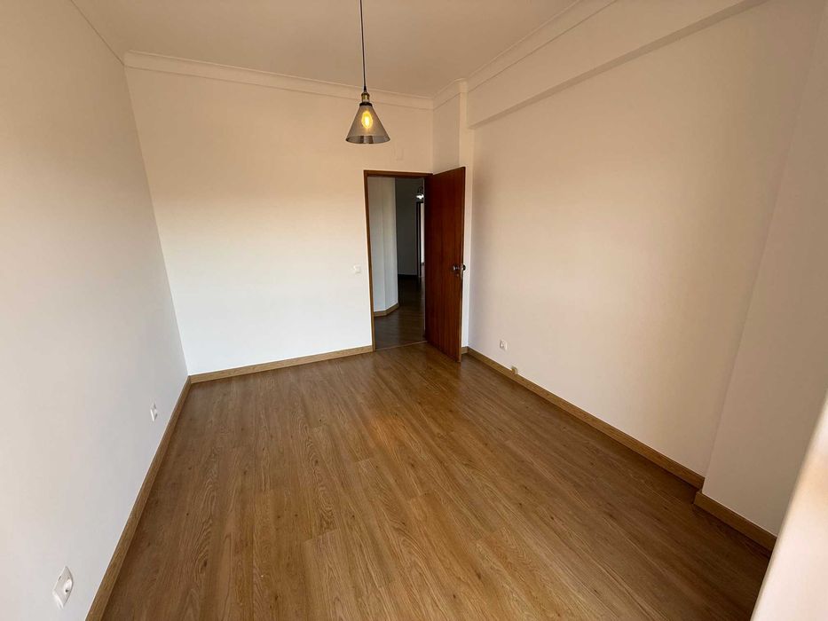 Arrenda-se Apartamento T3 Sacapeito, Santarém – Excelente Localização!