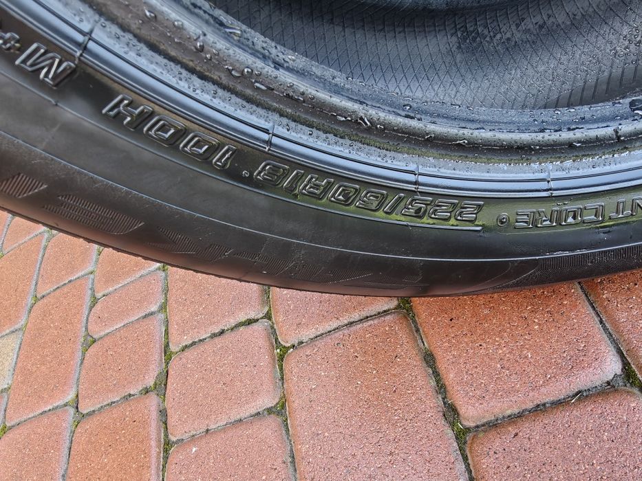 Гума літня 2шт Falken Ziex ZE-001 5мм 225 60 R18